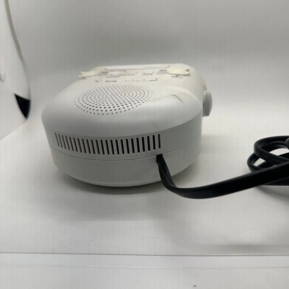 Sony Dream Machine ICF-C318 Auto Setting AM/FM Dual White Clock Radio.